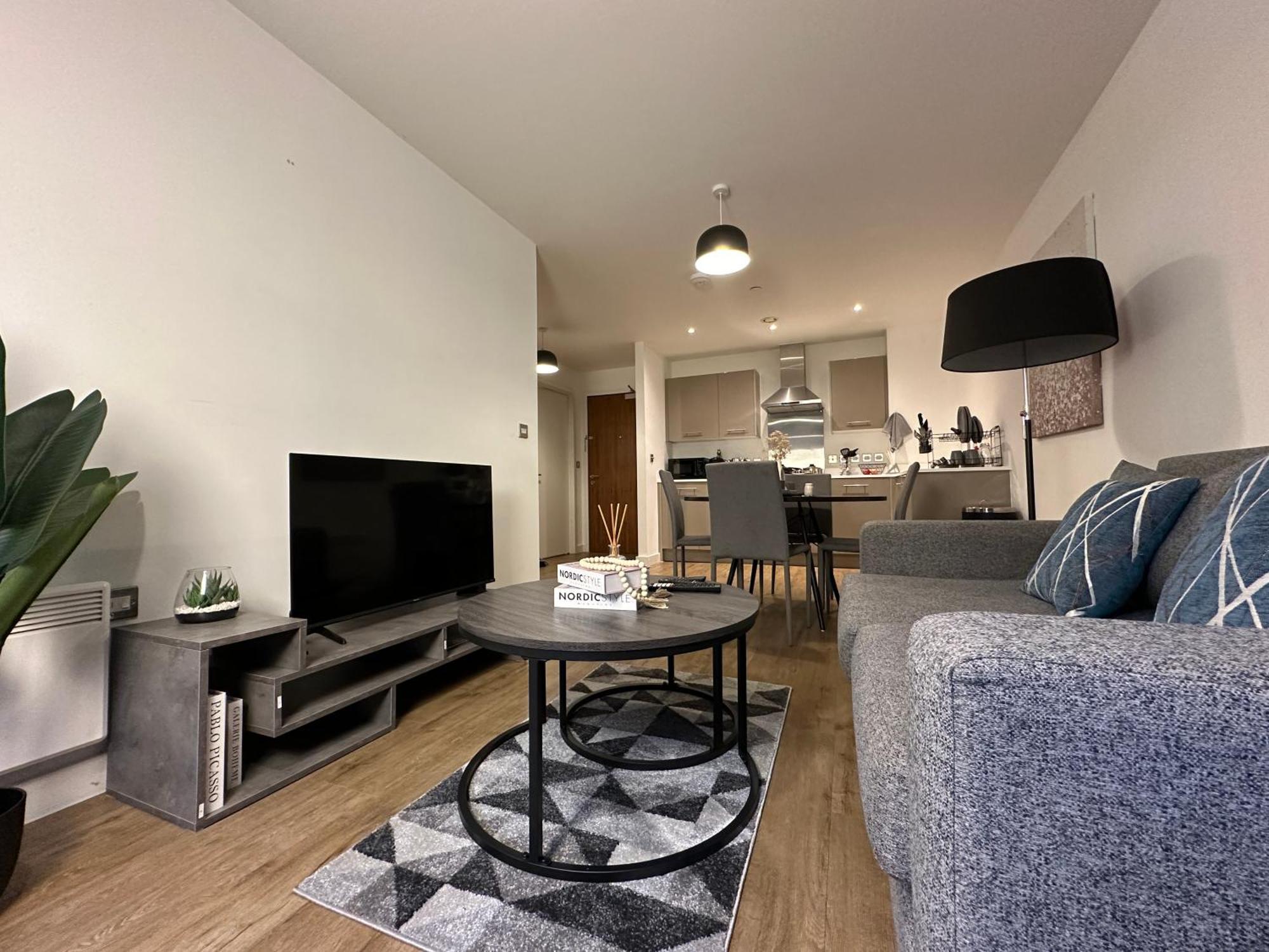 Cozy City Centre Apartment With Free Parking And Free Gym برمنغهام المظهر الخارجي الصورة