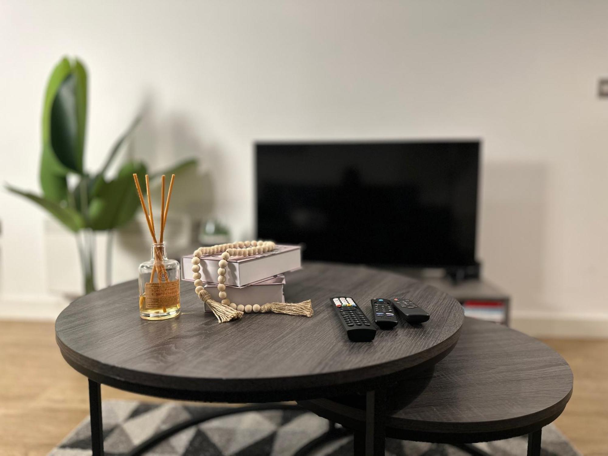 Cozy City Centre Apartment With Free Parking And Free Gym برمنغهام المظهر الخارجي الصورة